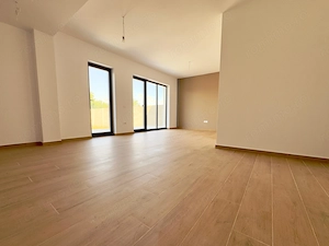 Duplex despartit, FINALIZAT, cu dormitor la parter. Toate utilitatile. - imagine 2
