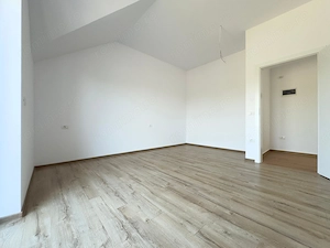 Duplex despartit, FINALIZAT, cu dormitor la parter. Toate utilitatile. - imagine 14