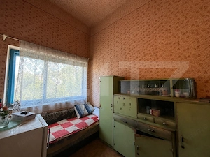Casa de vanzare, la curte comuna cu 2 camere