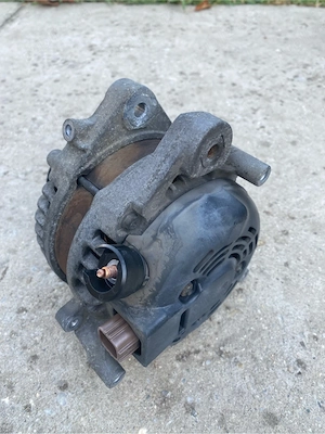 Alternator Honda Accord Vlll oem - imagine 2