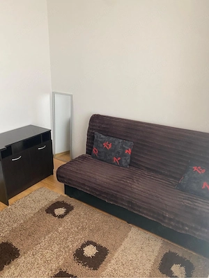 Închiriez apartament cu 3 camere - imagine 4