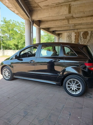 Mercedes B-class  - imagine 6