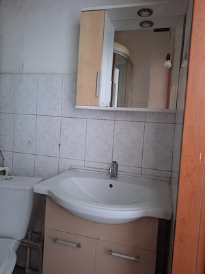 Vand garsoniera urgent negociabil - imagine 3