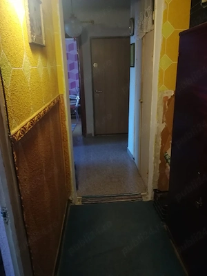 Vand apartament 3 camere decomandat - imagine 4