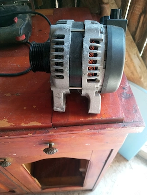 Vând alternator Ford focus c max 2007 - imagine 2
