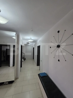 Vila de vanzare, 380 mp, zona Reghin  - imagine 12