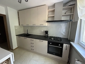 Prima inchiriere dupa renovarea totala 3 camere Drumul Taberei + loc parcare asigurat. - imagine 2