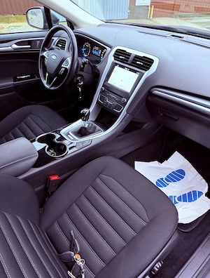 Ford Mondeo Mk5 || 2017 || 93.000 km || 1 proprietar || Stare Impecabila || Euro 6 ||  - imagine 6