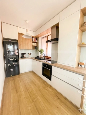 Apartament pe două niveluri în Baciu | 3 camere | 3 terase si boxa  - imagine 2