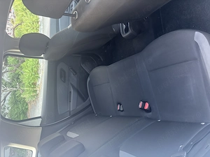Dacia Duster 1.5 DCI anul 2021 - imagine 8