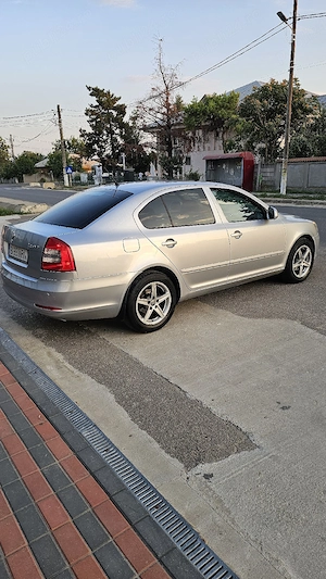 Vând Skoda Octavia 2 Facelift 2013 ! - imagine 2
