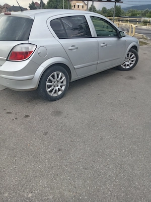 Opel Astra h  - imagine 3