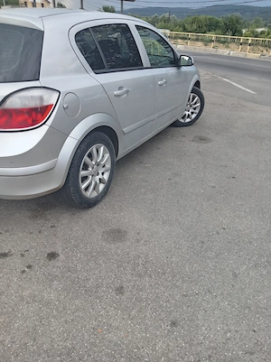 Opel Astra h  - imagine 2