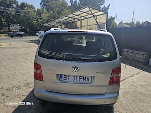 Volkswagen Touran  - imagine 4