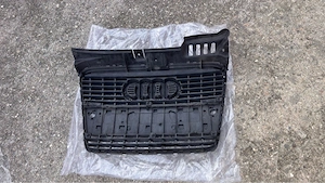 Grilă Audi A4 B7 non S line - imagine 2