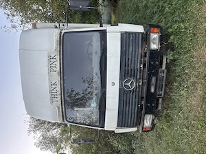 Camion Mercedes 7,5 t