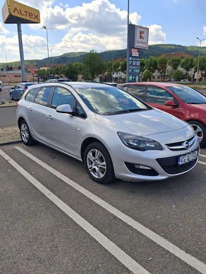 Vând Opel Astra J,An 2015,1671 cm3 - imagine 2