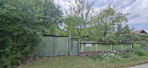 Vând proprietate 8250 mp  casă, anexe, fântână și teren agricol   Tomșani - imagine 2