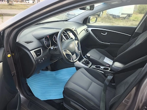hyundai i30 1.6 diesel 2013 - imagine 9