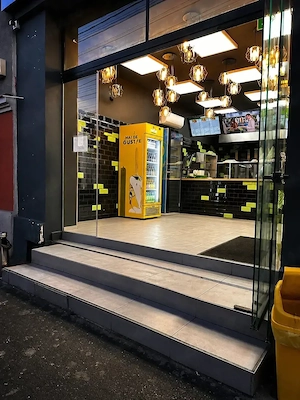 Shaormerie, fastfood, SAD, amenajat, statie bus, vad pietonal, trecere pietoni, Omv, artera, parcari - imagine 2
