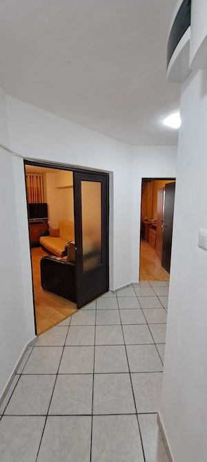 Proprietar   Închiriez apartament 3 camere spațios | Metrou Crângași (3 min) - imagine 4
