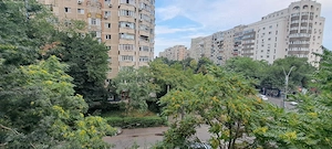 Proprietar   Închiriez apartament 3 camere spațios | Metrou Crângași (3 min) - imagine 10