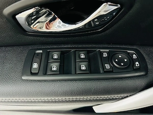 Renault Megane - imagine 12
