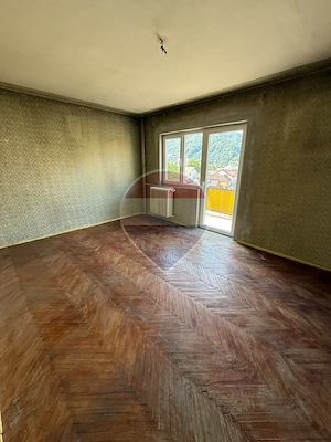 Apartament cu 3 camere de vânzare - imagine 3
