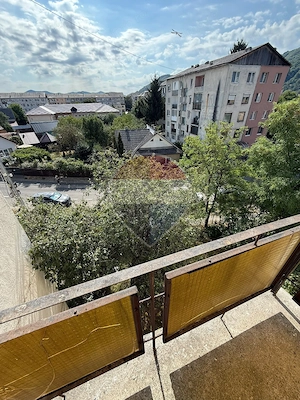 Apartament cu 3 camere de vânzare - imagine 7
