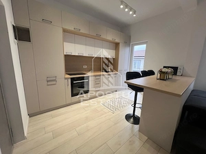 Apartament in Ghiroda 2 camere ,etaj 1 - imagine 3
