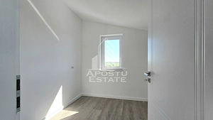 Casa Individuala 4 camere, pe colt, Giarmata - imagine 18