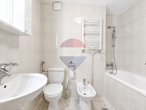 Apartament cu 3 camere nemobilat cu loc de parcare și boxă - imagine 9