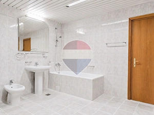 Apartament cu 2 camere semimobilat cu loc de parcare și boxă - imagine 7