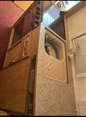 Rulota Caravana Avendale - imagine 4