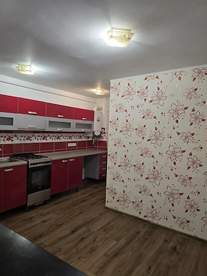 Închiriez apartament 2 camere 