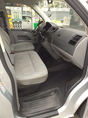 Volkswagen Transporter - imagine 7