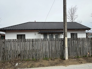 Casa de vanzare