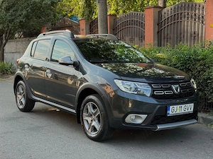 Dacia Sandero Stepway 2019 - 0.9 Turbo 90 CP - Cutie Automată Easy-R - Echipare Prestige - 109.000KM