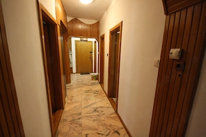 Proprietar inchiriez apartament in bloc - tip vila, Zona Favorit - Suceava, pe termen lung - imagine 6