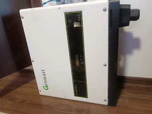 Vând invertor growatt 10kw