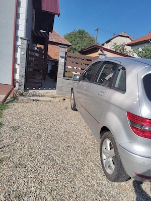 Mercedes B Class 180CDI - imagine 2