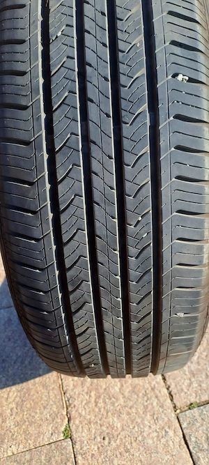 Anvelope 215 / 55 R17 - imagine 3