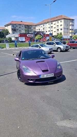 vand sau schimb celica unicata