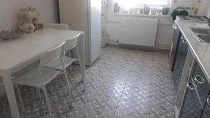 Apartament 2 camere ultracentral, decomandat - imagine 5