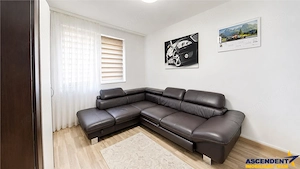 2 camere Tractorul, aproape de Coresi, parcare proprie, balcon inchis, potential investitional - imagine 4