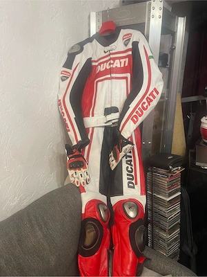 Vand costul piele moto Ducati S M - imagine 3