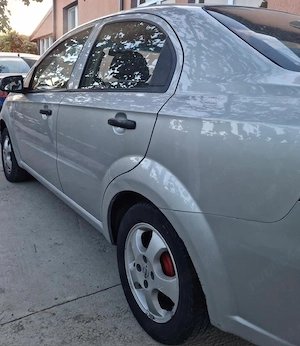 Vând Chevrolet Aveo (Berlină), an fabricație 2008, motor 1.2 Benzină, cutie manuală, culoare gri. - imagine 6