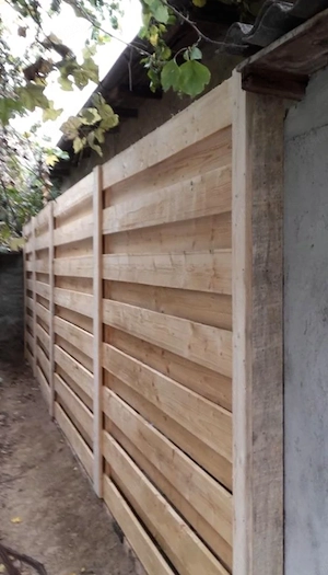 Casă de vânzarea în Medgidia-cartier Catanga, teren 330mp - imagine 2