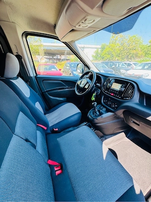 Fiat Doblo Maxi 3 locuri, 1.6 diesel 105 cp, tempomat, navigatie, clima, senzori parcare - imagine 6