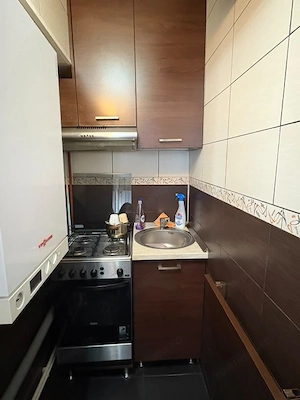 Apartament cu 2 camere , 64 mp, zona Centrală  - imagine 8